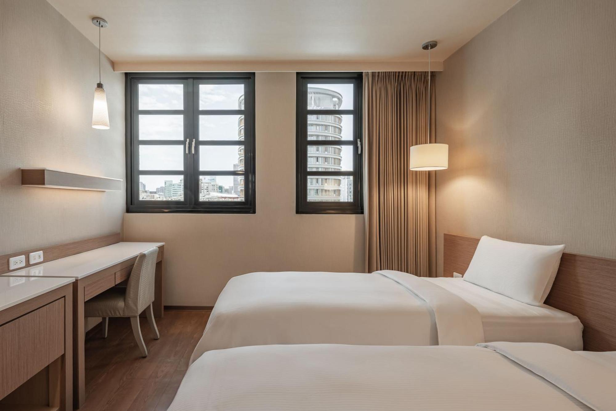 Kindness Hotel - Kaohsiung Main Station Cameră foto