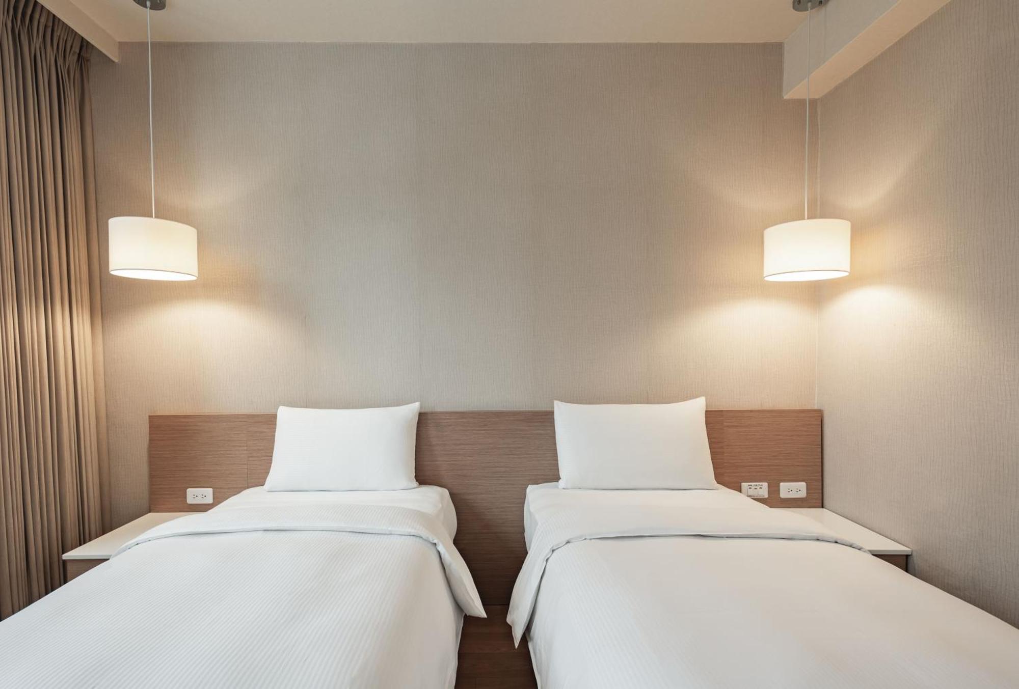 Kindness Hotel - Kaohsiung Main Station Cameră foto